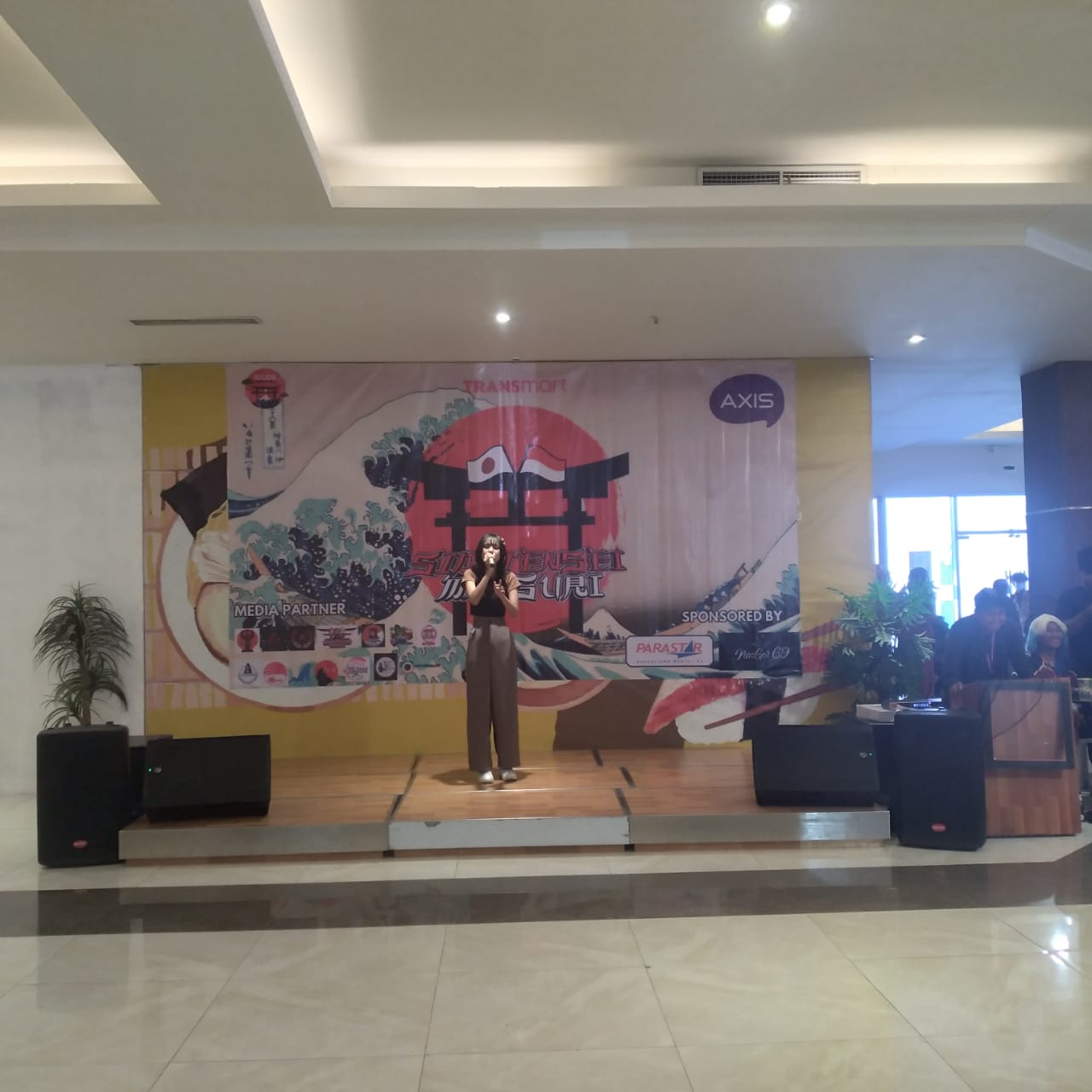 Puluhan Cosplayer Sidoarjo Ramaikan Cosplay Competition