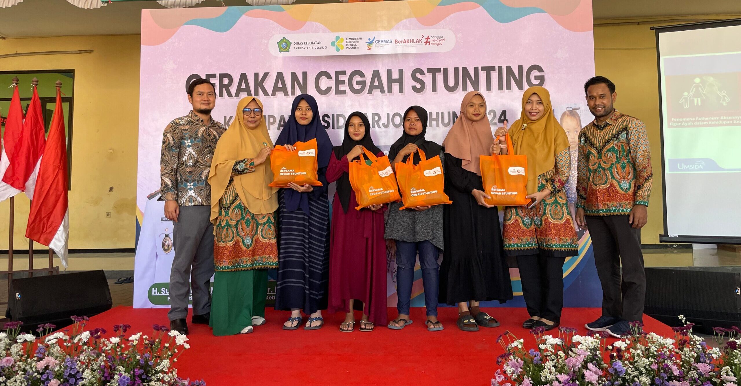 Lazismu Salurkan Bantuan Untuk Gerakan Cegah Stunting Kerjasama Dinas Kesehatan dan PSKP UMSIDA
