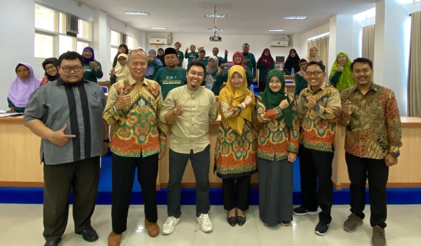 Pelatihan Manajemen Operasional Untuk Tingkatkan Kapabilitas dan Daya Saing UMKM Oleh PSEB UMSIDA