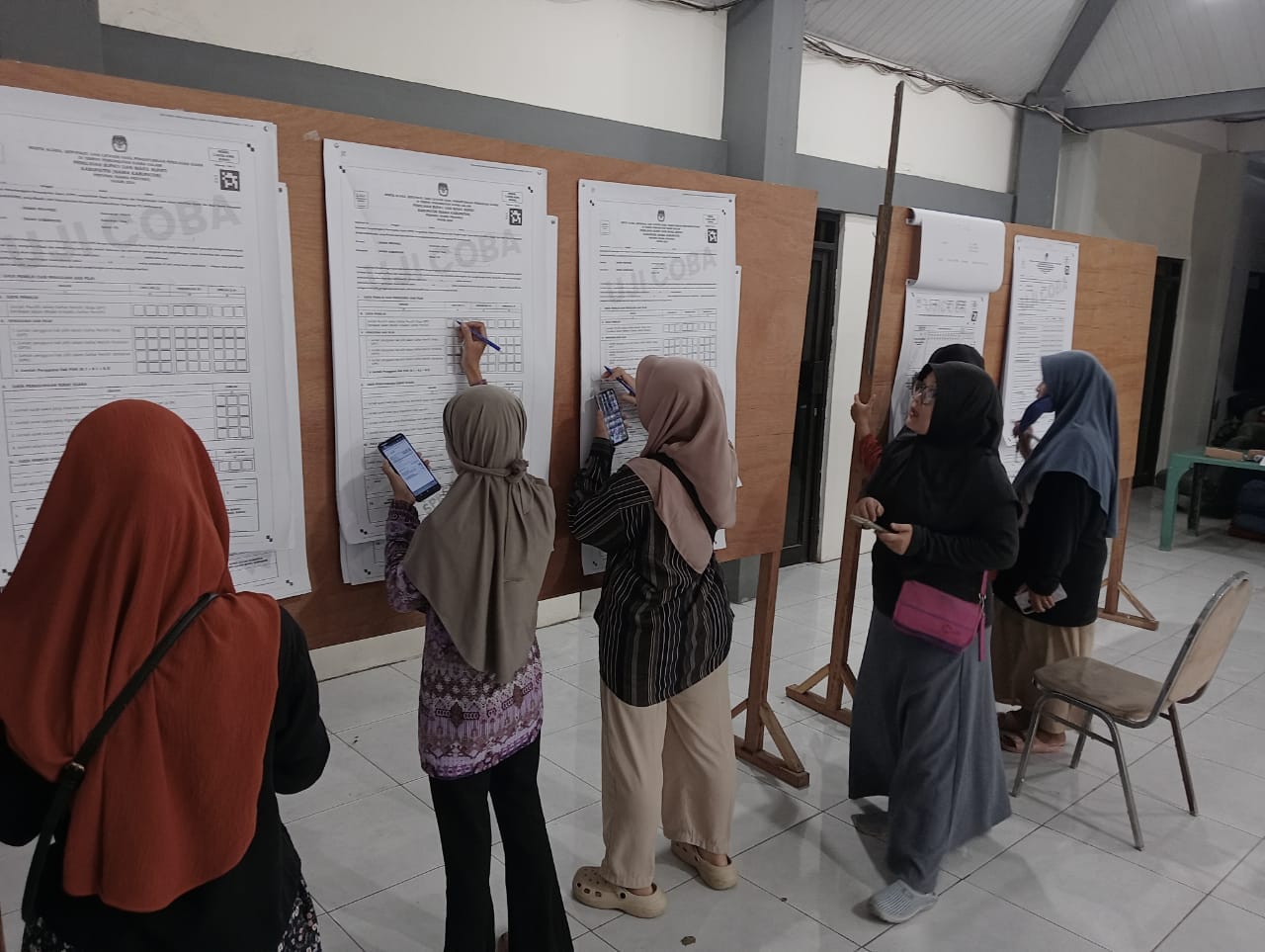 2733 KPPS Sidoarjo Ikuti Uji Beban Sirekap Nasional