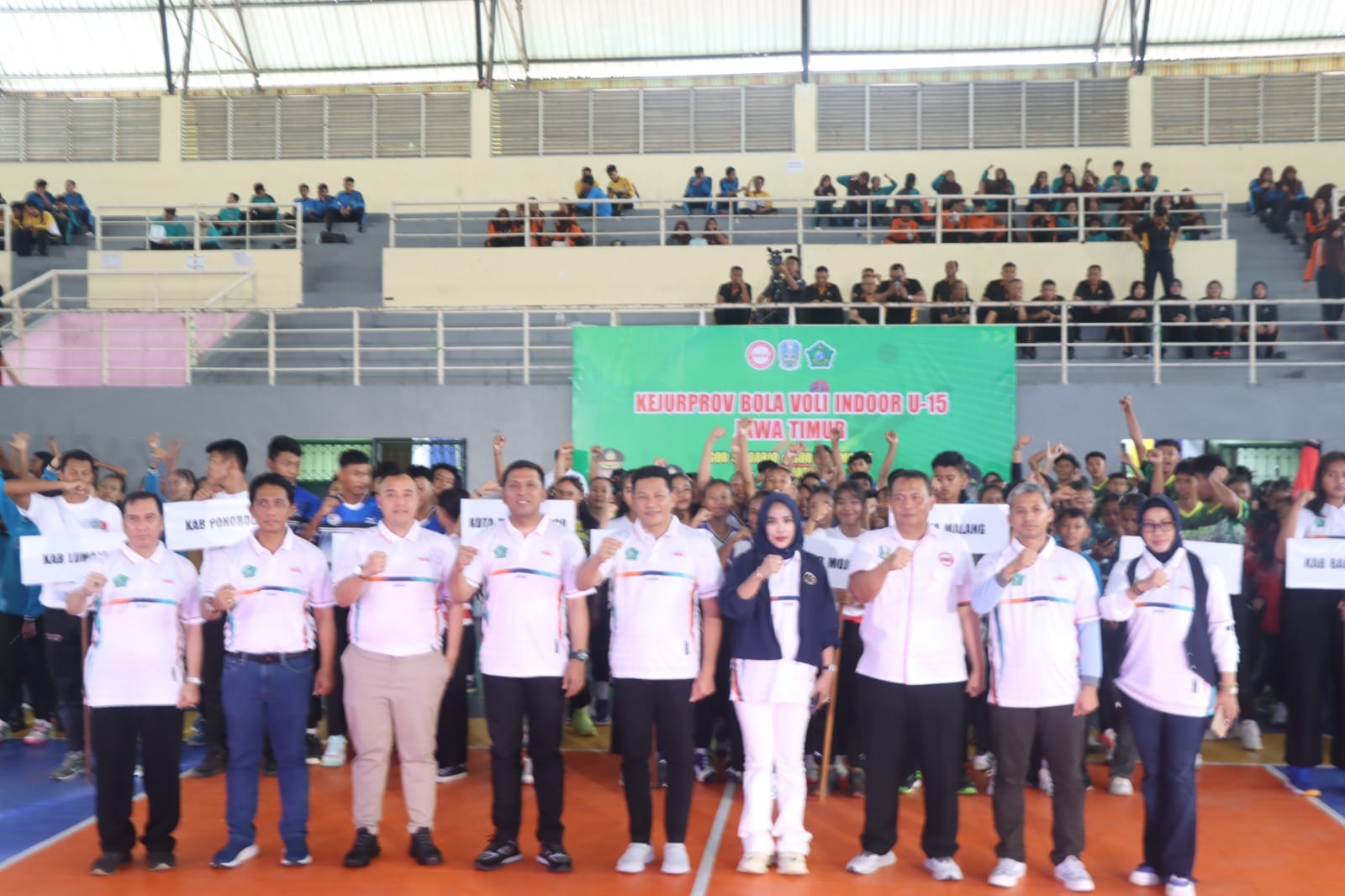 Pembukaan Kejuaraan Bola Voli Antar Klub U-15 Se-Jawa Timur