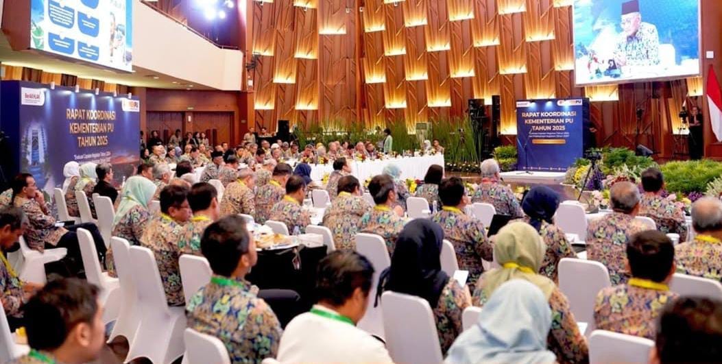 Kementerian Pekerjaan Umum Evaluasi Capaian Kegiatan Tahun 2024 Dan Pelaksanaan Kegiatan Tahun 2025