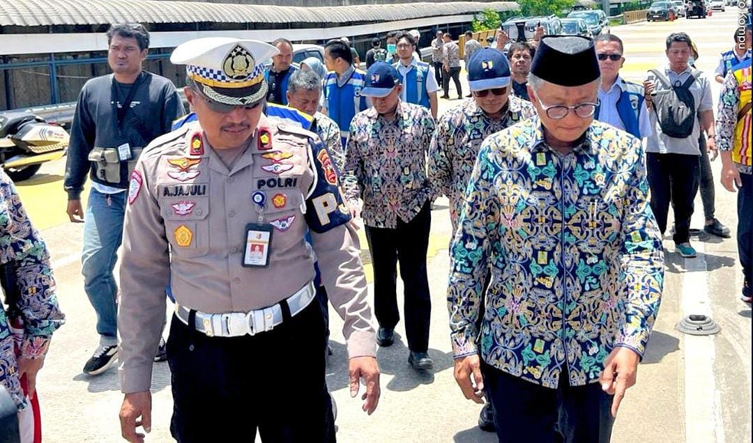 Menteri PU Meninjau Langsung Gerbang Tol Ciawi 2 Bogor