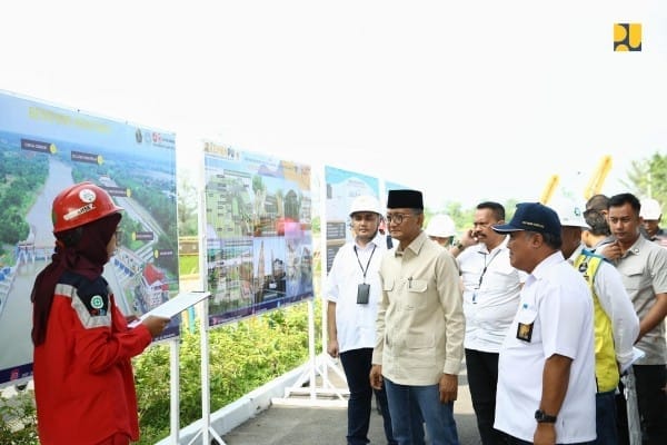 Bendung Rentang Untuk Dukung Swasembada Pangan Ditinjau Menteri PU