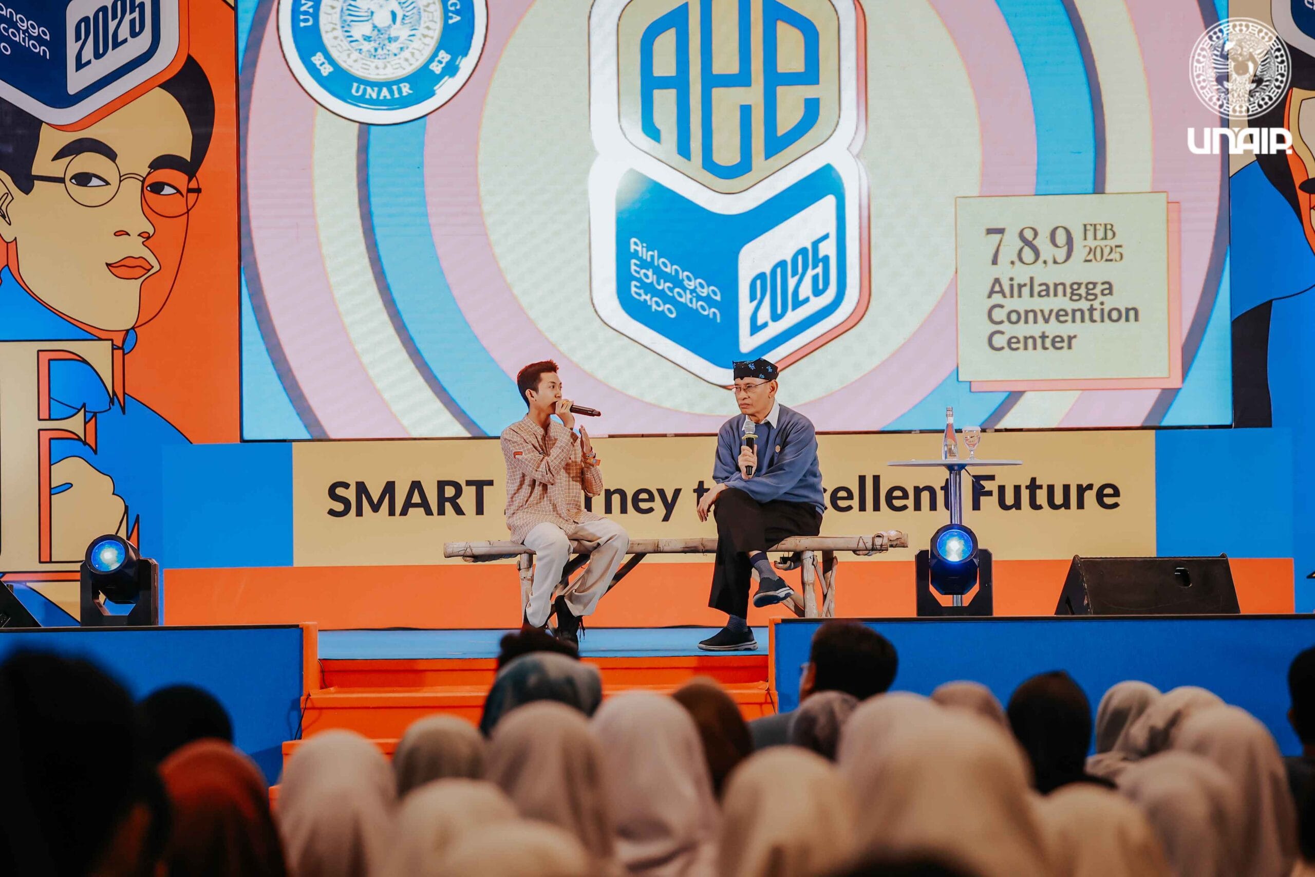 Rektor Ajak Siswa Tuangkan Aspirasi Pada Hari Pertama Airlangga Education Expo (AEE) 2025