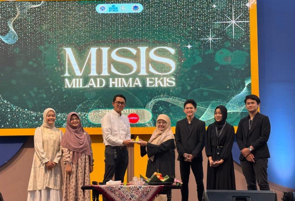 17 Tahun HIMA EKIS UNAIR Menjadi Pelopor Inovasi Dan Sinergi Ekonomi Islam