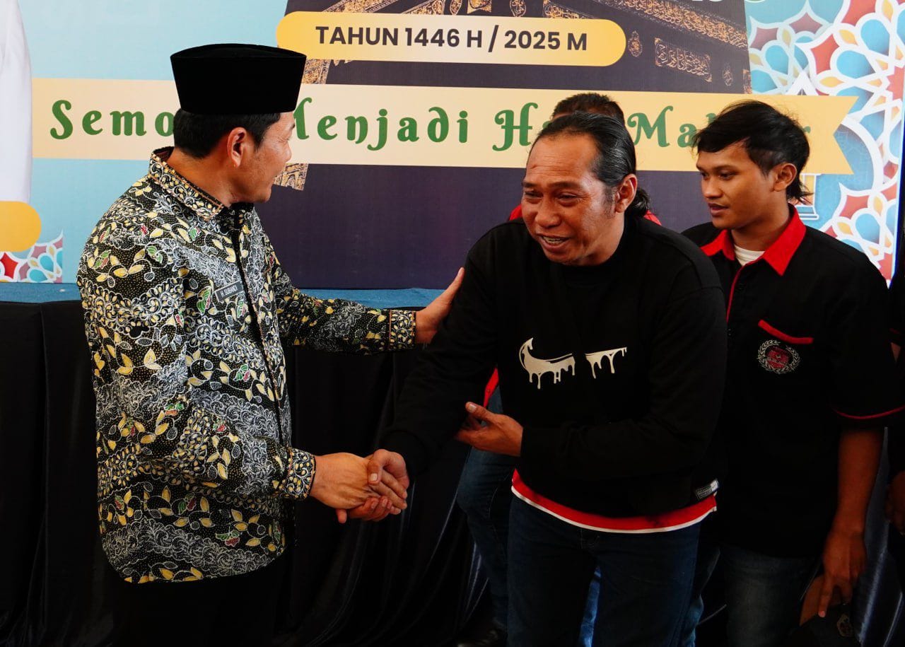 Bupati Menyatakan Deltras Harus Tetap Bermarkas Di Sidoarjo