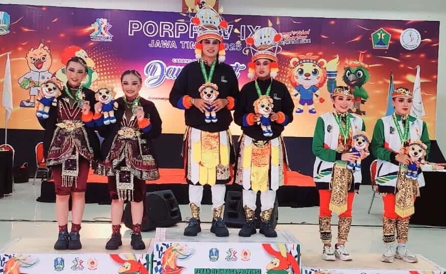 Dalam PORPROV Jatim IX 2025 Mahasiswa FEB UNAIR Raih Medali Perak