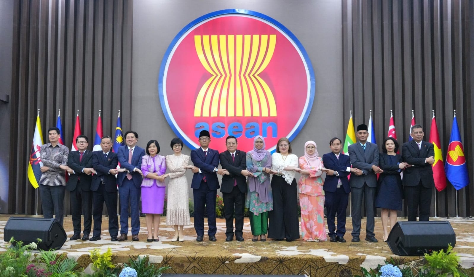 Peringati ASEAN Day Menlu Sugiono Serukan ASEAN Yang Damai, Resilien Dan Berorientasi Rakyat