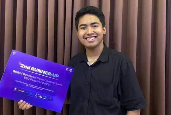 Mahasiswa Teknik Industri UNAIR Farrelindra Nadhif Raih Segudang Prestasi Kompetisi Bisnis
