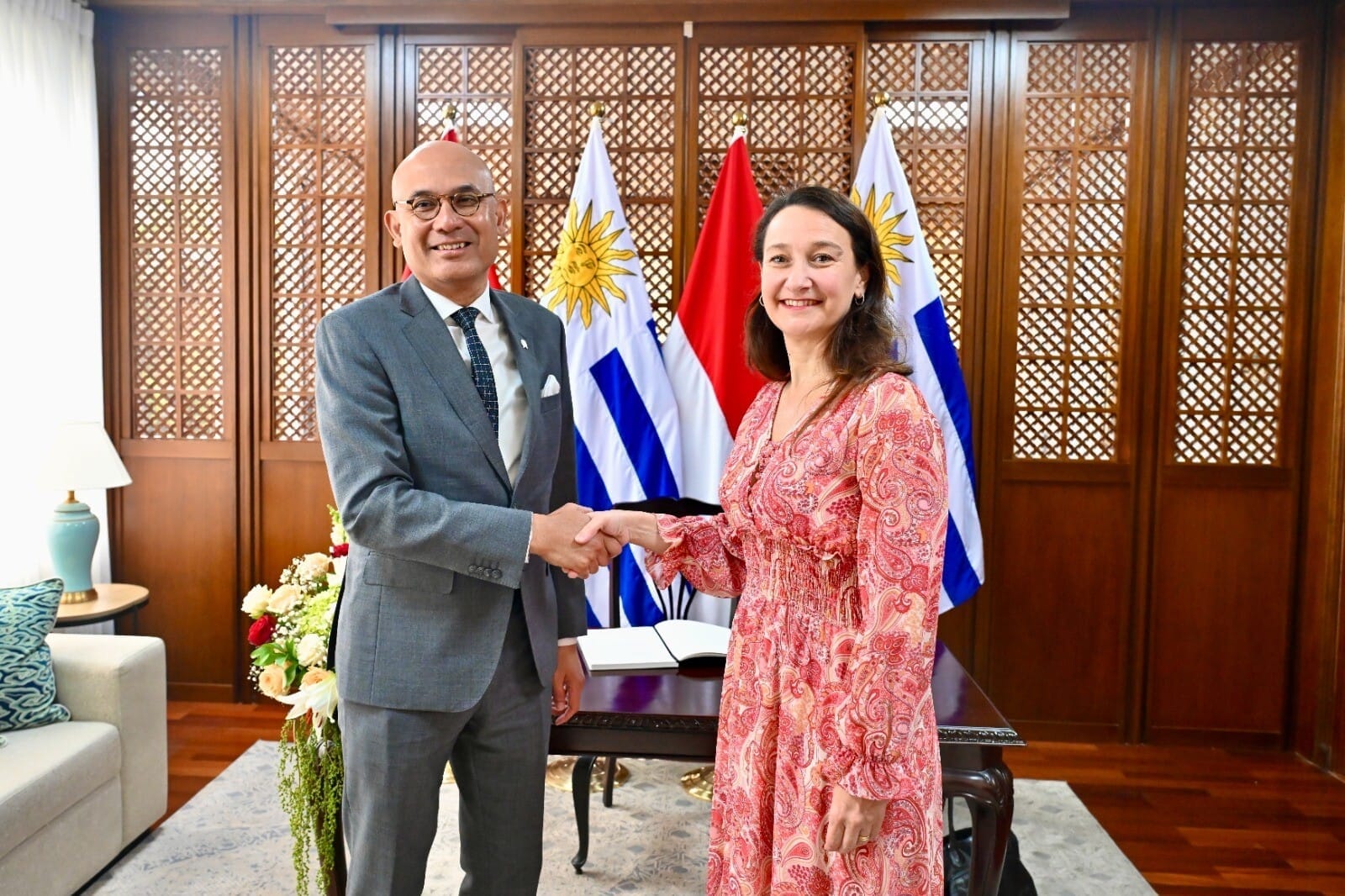 Forum Konsultasi Bilateral Pertama Indonesia-Uruguay Untuk Perkuat Kemitraan Lintas Benua