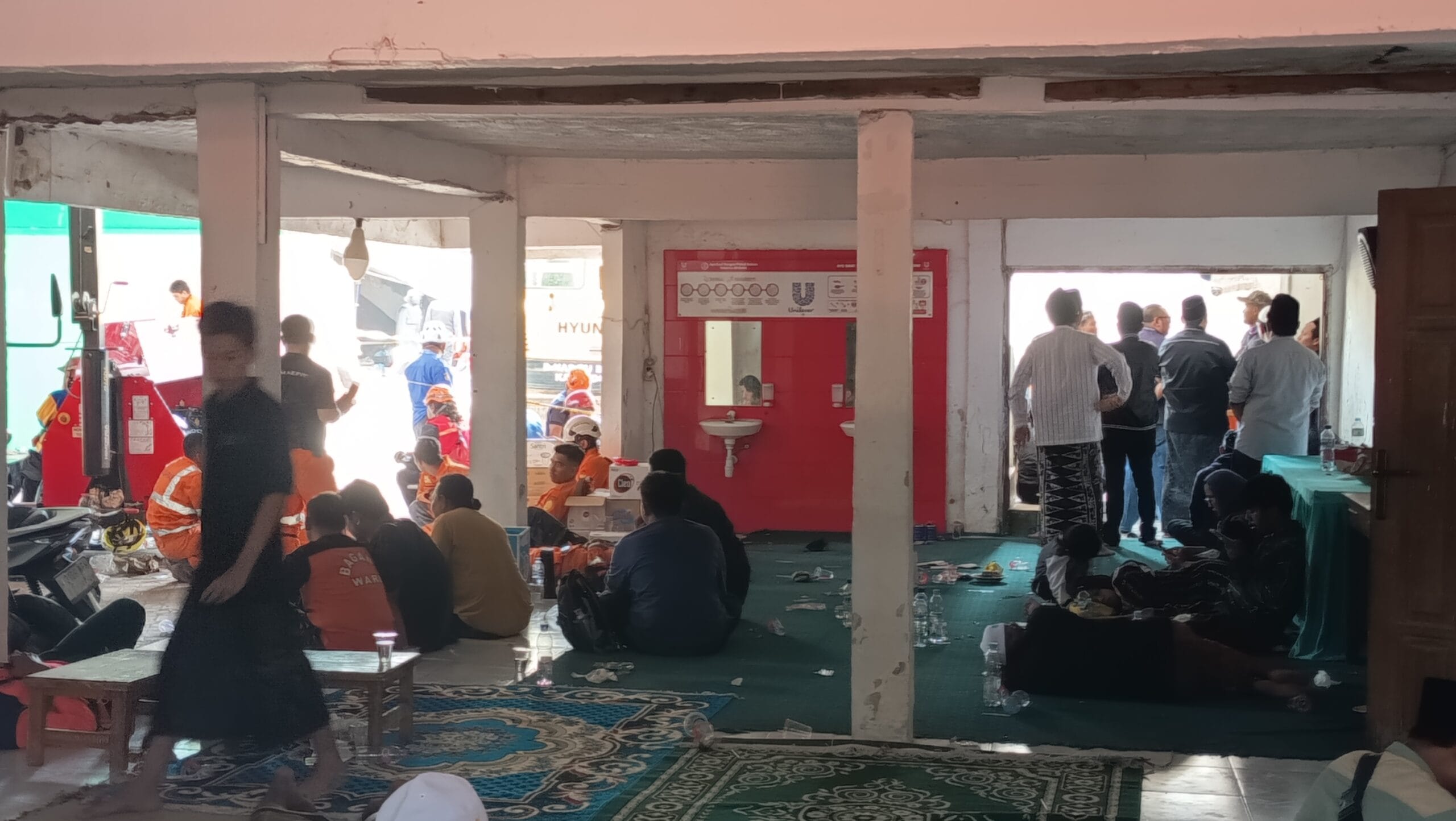 Pemkab Sidoarjo Kerahkan Seluruh SDM Untuk Mempercepat Evakuasi Korban Reruntuhan Ponpes Al-Khozini
