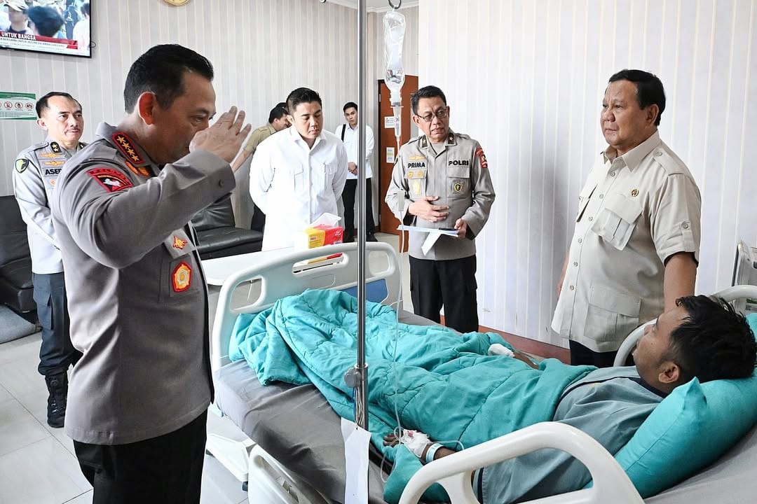 Presiden Perintahkan Anggota Polri Yang Terluka Mendapat Kenaikan Pangkat Luar Biasa