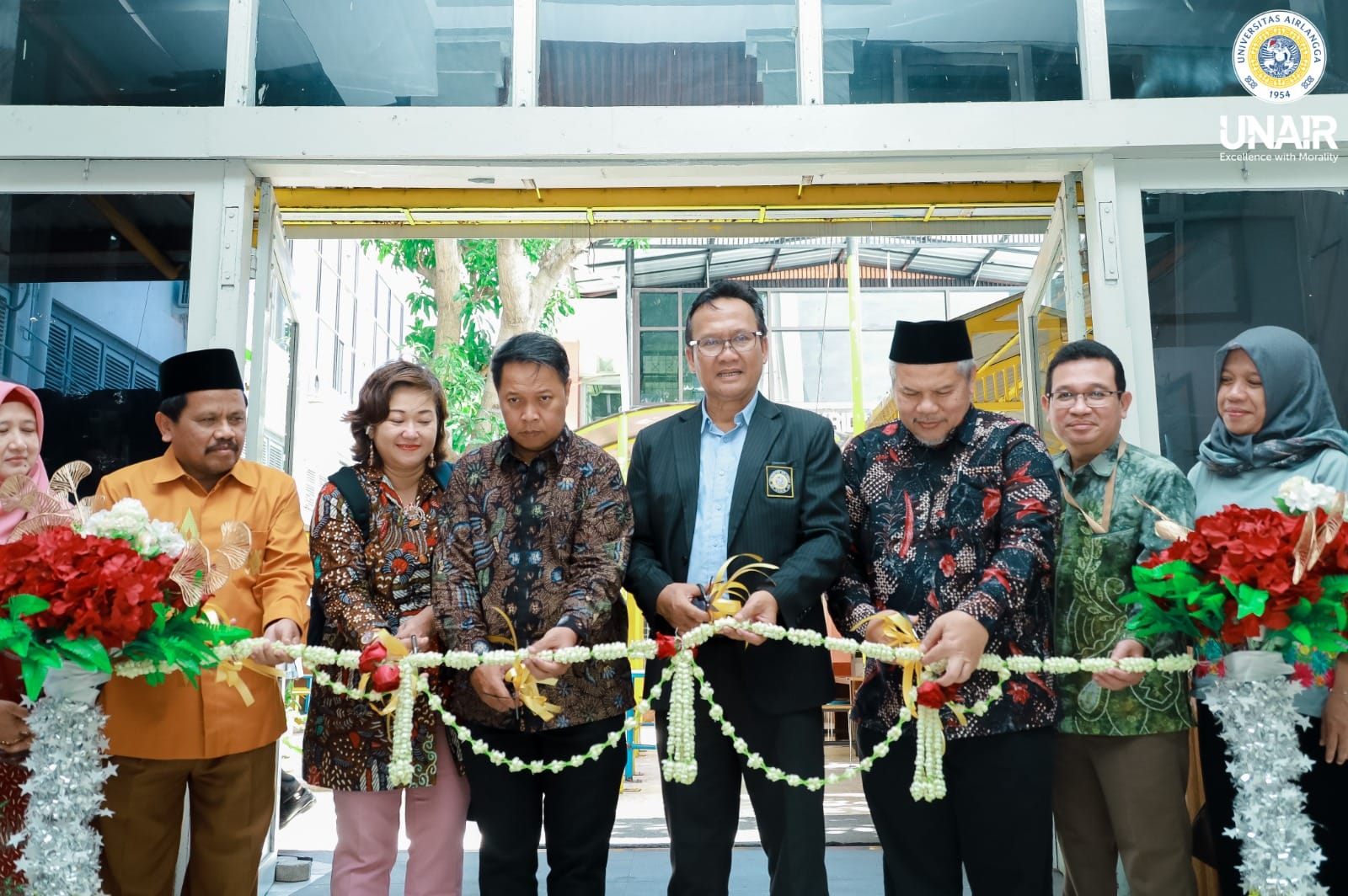 UNAIR Gelar Soft Launching Zona Kuliner KHAS Untuk Perkuat Komitmen Ekosistem Halal