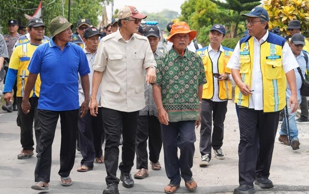 Program P3TGAI Akan Terus Diperluas Tegas Menteri PU Saat Tinjau Irigasi Di Karanganyar