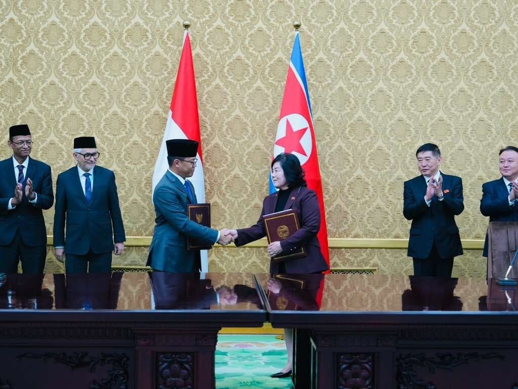 Menlu Sugiono Ke Pyongyang Untuk Memperkuat Hubungan Yang Telah Lama Terjalin Antara Indonesia Dan RRDK