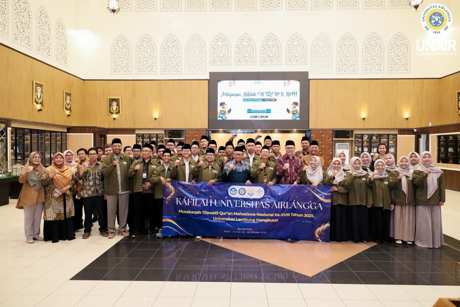 UNAIR Lepas 27 Kafilah MTQMN XVII Teguhkan Semangat Qur’ani Mahasiswa