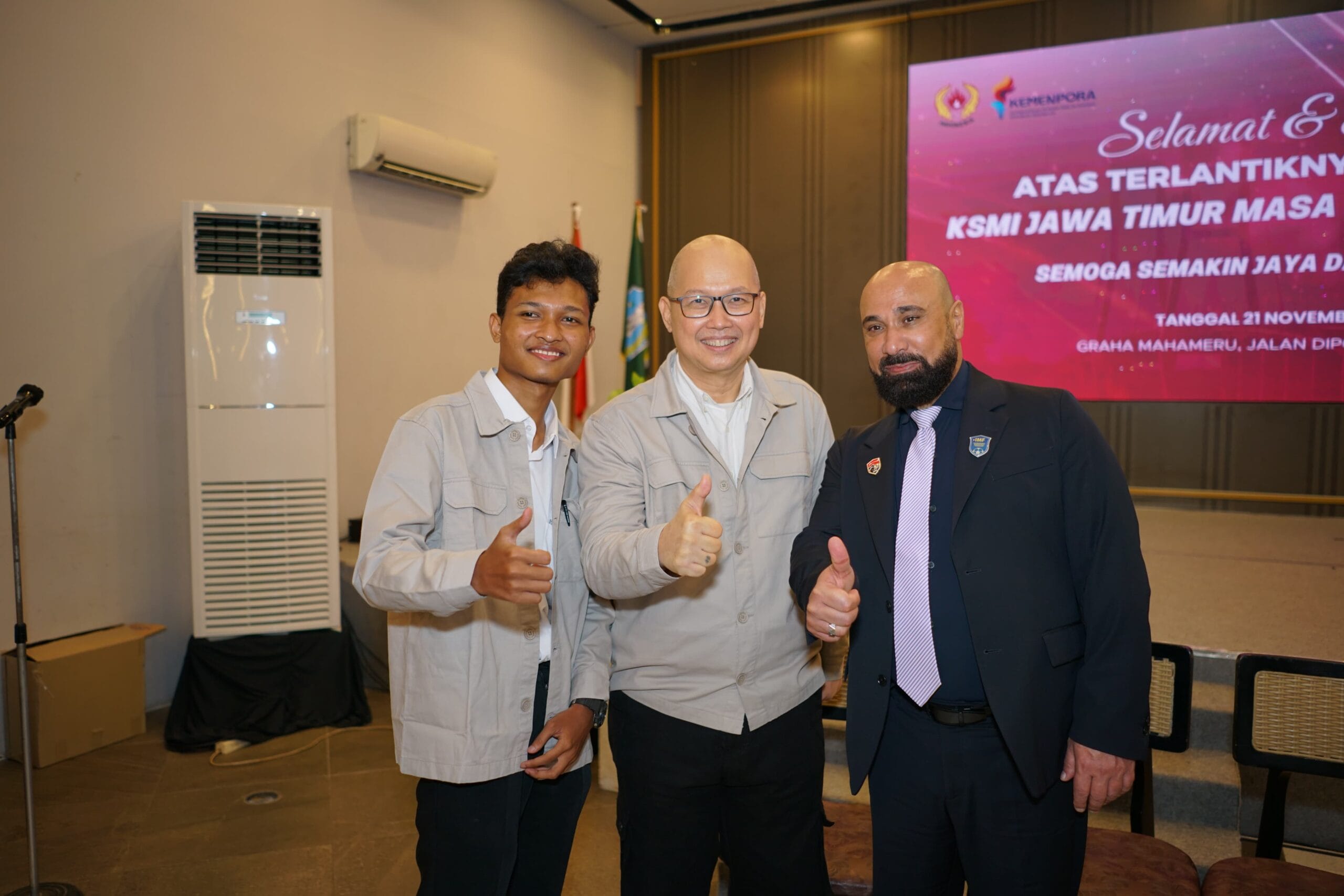 Pendiri Gerakan Cinta Tanah Air Charles E. Tumbel Dilantik Sebagai Wakil Ketua Pengurus Provinsi KSMI Jawa Timur