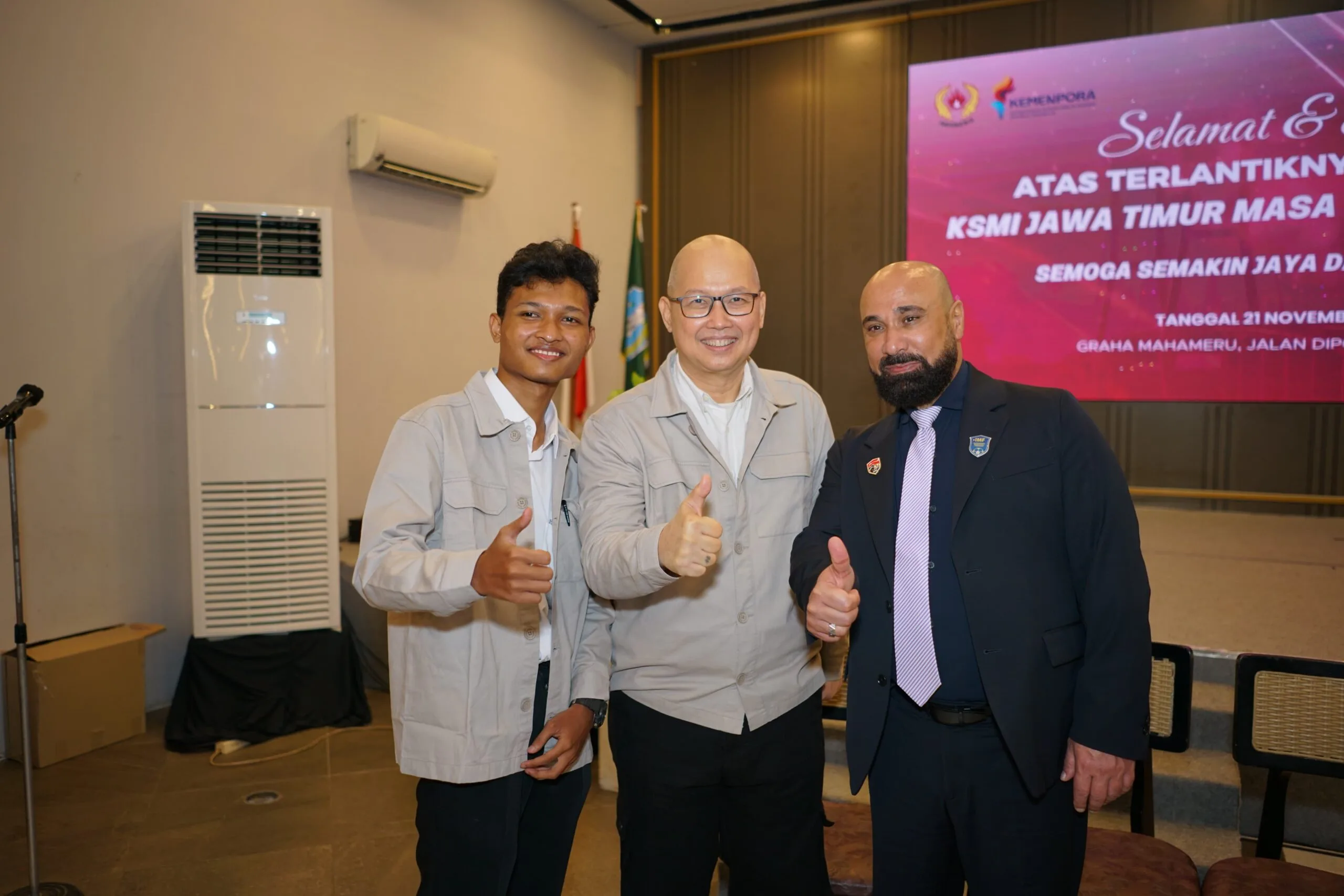 Pendiri Gerakan Cinta Tanah Air Charles E. Tumbel Dilantik Sebagai Wakil Ketua Pengurus Provinsi KSMI Jawa Timur