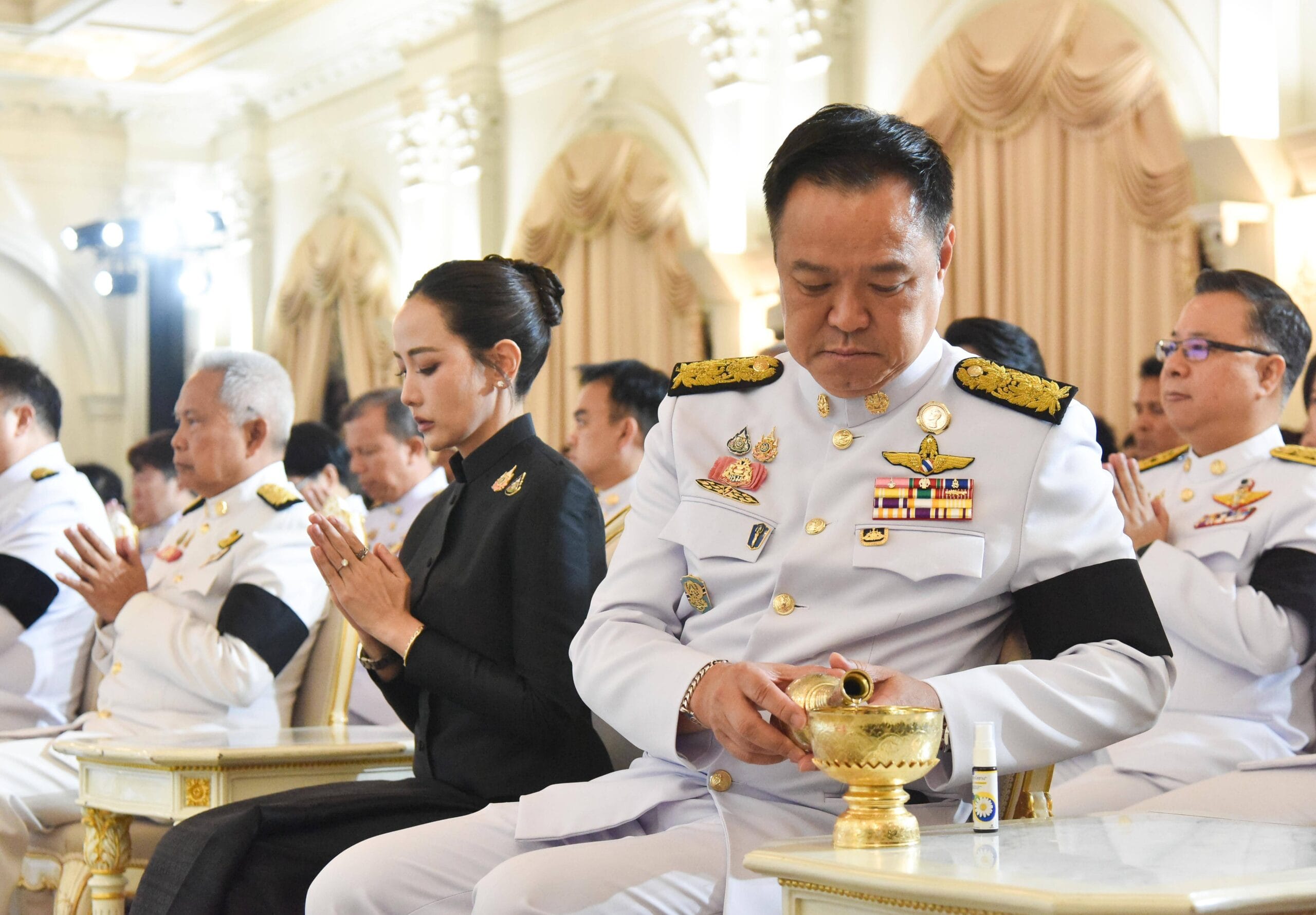 Puncak Krisis Politik Thailand Melalui Dekret Kerajaan Resmi Menyetujui Pembubaran DPR Atau Parlemen Thailand