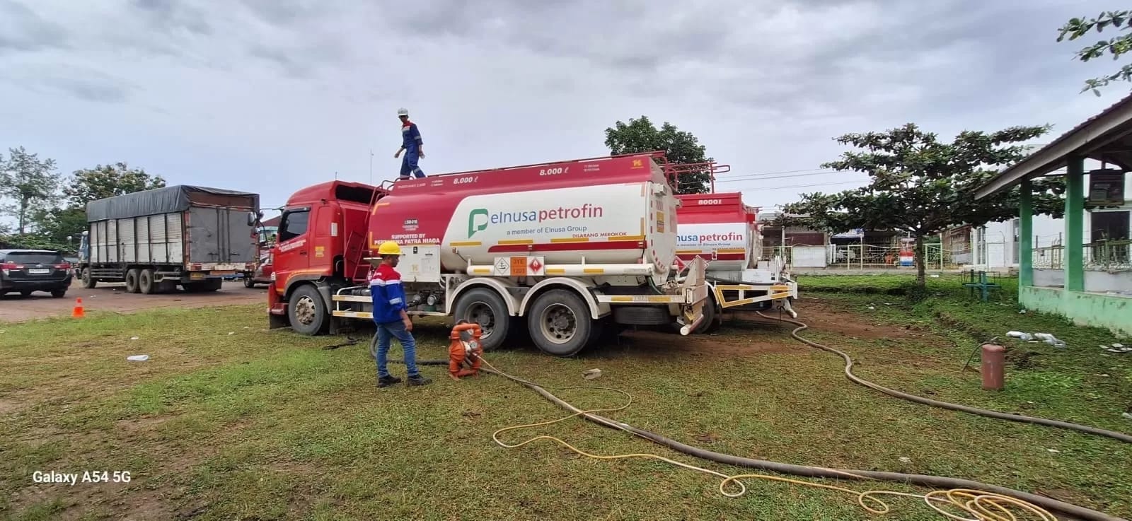 Pertamina Kirim 7 Mobil Tangki Ke SPBU Bener Meriah Lewat Jalur Darat Pastikan BBM Tetap Tersedia