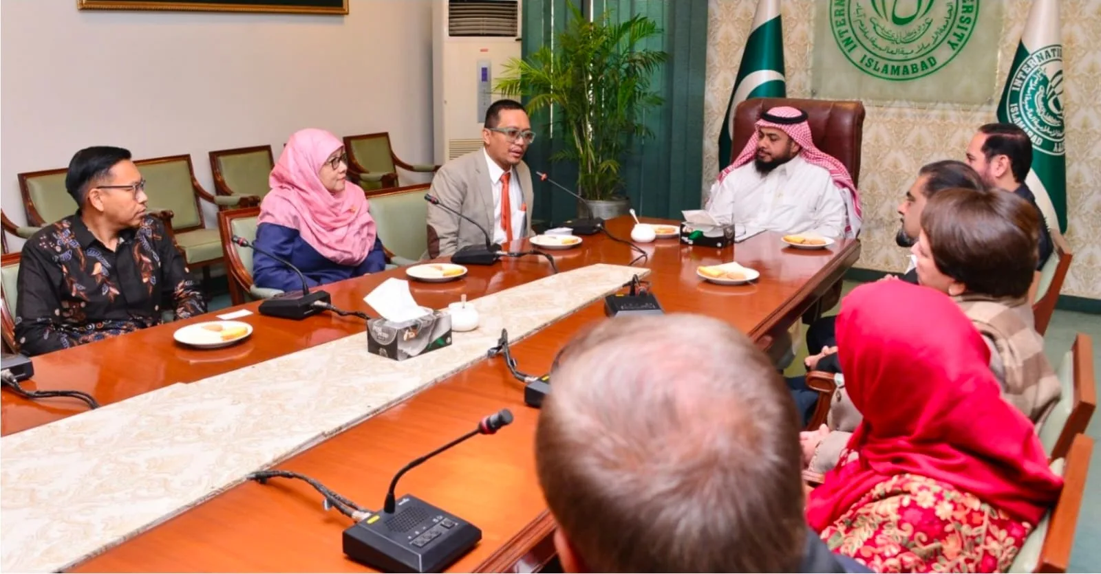 UNAIR Perkuat Kerja Sama Riset Hingga Hilirisasi Inovasi Di Pakistan Untuk Perluas Jejaring