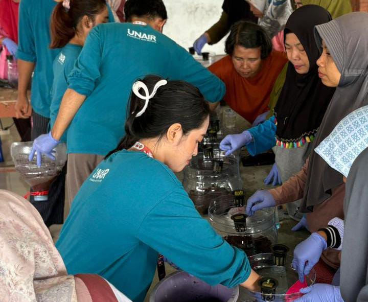 KKN-BBK 7 Desa Gondang Luncurkan Program MINIPOND Untuk PKK Sebagai Inovasi Lingkungan Dan Ketahanan Pangan Dukung SDG 3