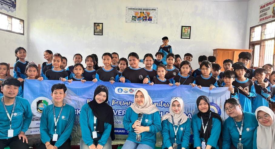 Program Edukasi Lingkungan Bertajuk “KELAS A-ORGANIK” Digelar KKN-BBK UNAIR Di Desa Barurejo