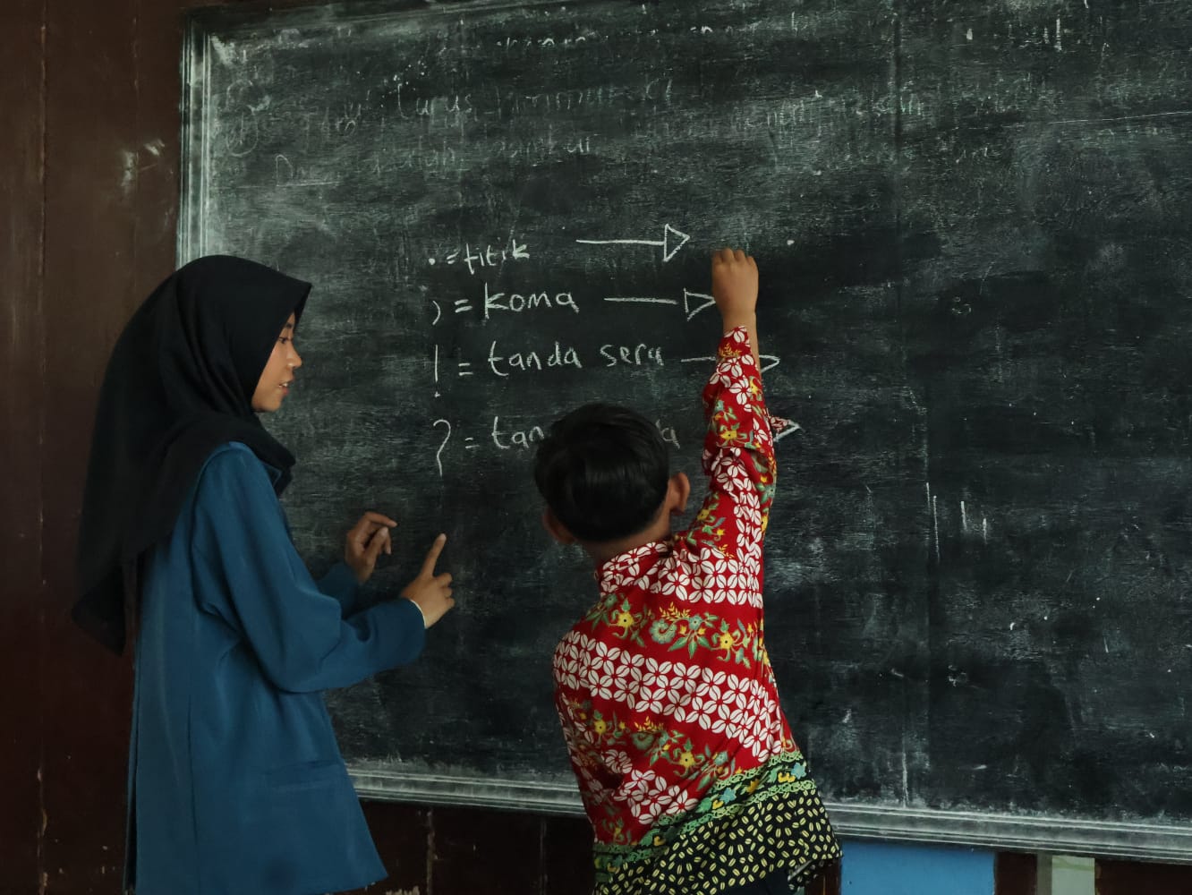 Dari Ruang Kelas Desa, KKN BBK 7 Tegalrejo Bangun Fondasi STEM Indonesia