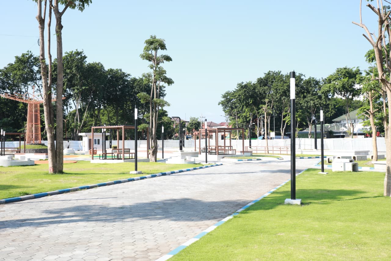 Menyusul Sejumlah Kerusakan Fasilitas Publik Di Kawasan Alun-Alun, Pemkab Sidoarjo Ajak Masyarakat Berperilaku Tertib Lingkungan