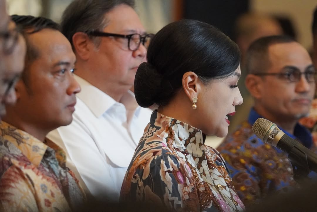 Friderica Widyasari Pejabat Pengganti Ketua Dan Wakil Ketua Dewan Komisioner OJK
