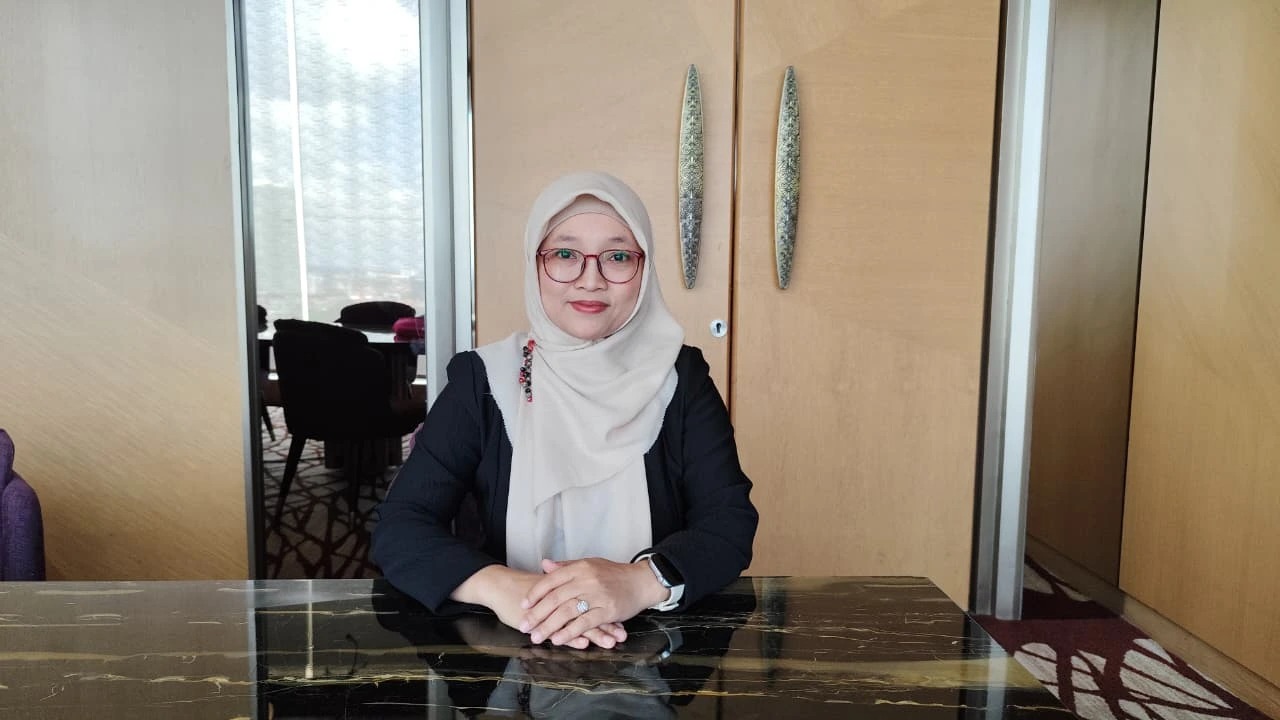 Alumni FPK UNAIR Juwita Tri Jadi Penyuluh Perikanan, Dampingi Pelaku Usaha Bertransformasi