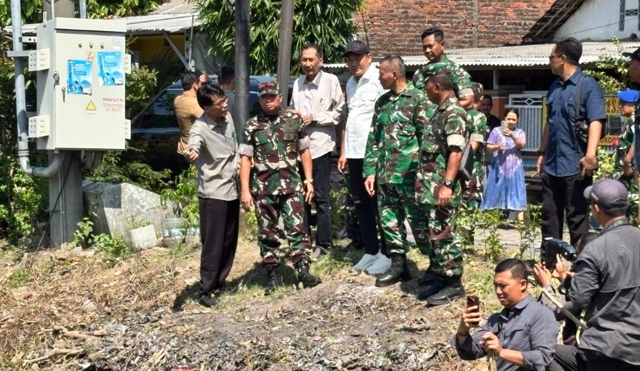 Kolaborasi Bupati Sidoarjo Dan Danrem 084 Garap Jembatan Di Plumbungan, Sinergi Pemkab Bersama TNI Bangun Sidoarjo