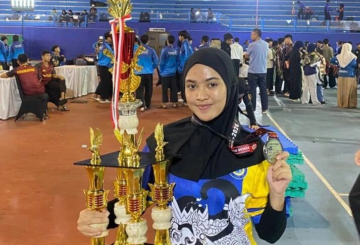 Mahasiswa FIB UNAIR Raih Juara 2 Internasional, Tekuni Pencak Silat Sebagai Warisan Budaya