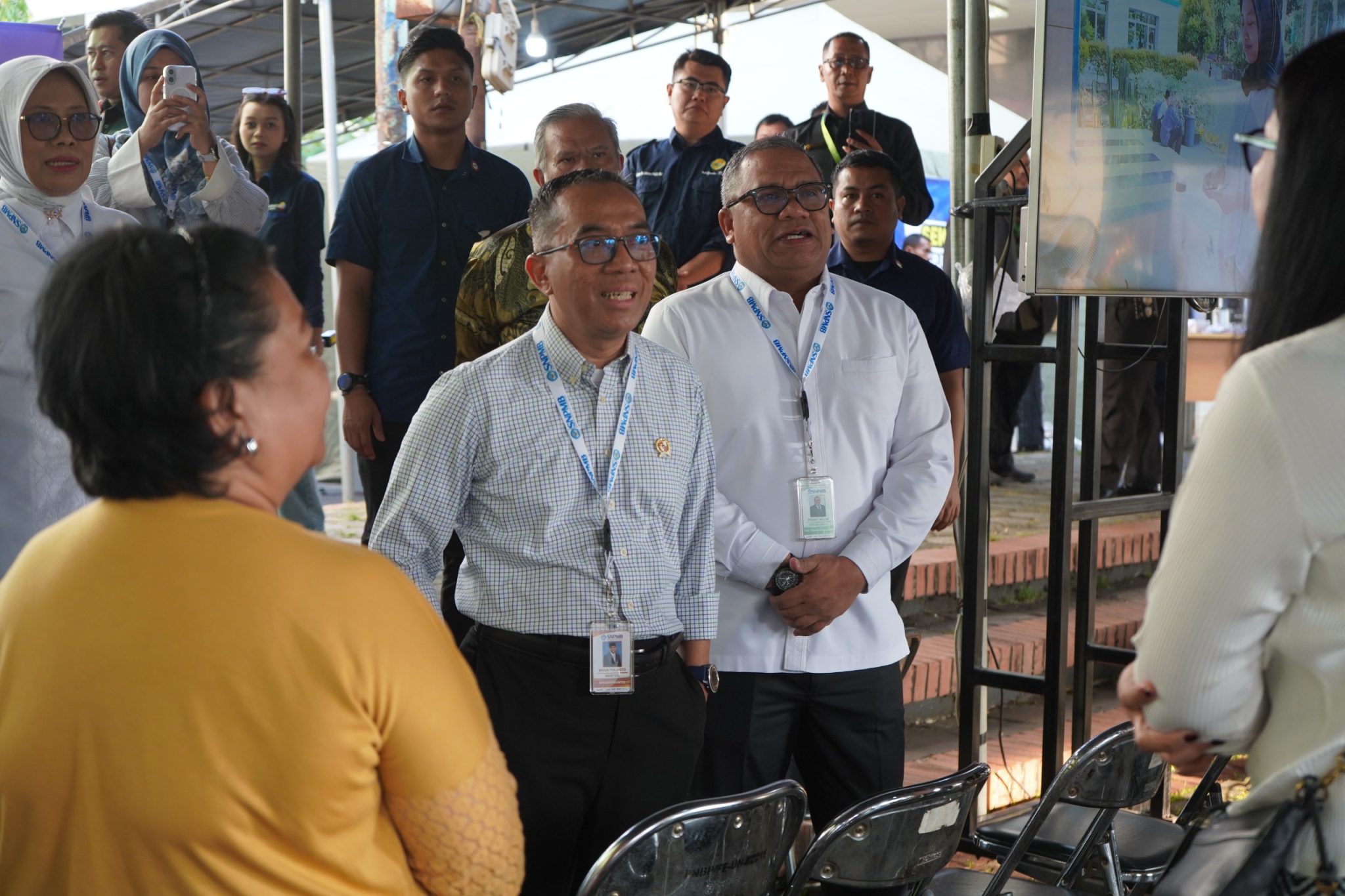 Mendiktisaintek Lakukan Peninjauan Pada Hari Pertama UTBK-SNBT Tahun 2026 Di Universitas Negeri Jakarta (UNJ)