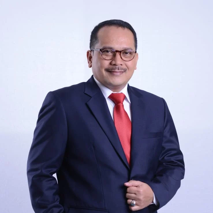 Kiprah Indarto Pamoengkas Alumni Akuntansi FEB UNAIR Mampu Taklukkan Tiga BUMN Strategis