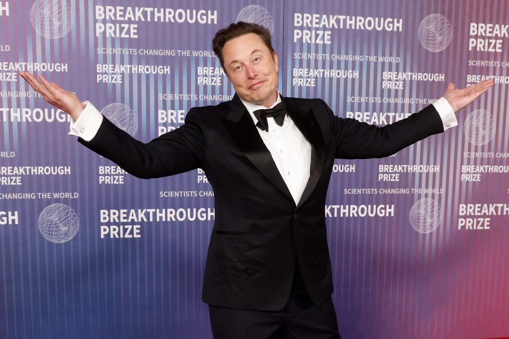 SpaceX Catat IPO Terbesar Sepanjang Masa, Elon Musk Jadi Triliuner Pertama Di Dunia