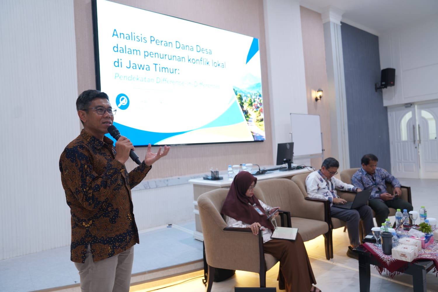 Penelitian FEB Universitas Airlangga Ungkap Dana Desa Berkontribusi Menekan Konflik Lokal Di Jawa Timur 