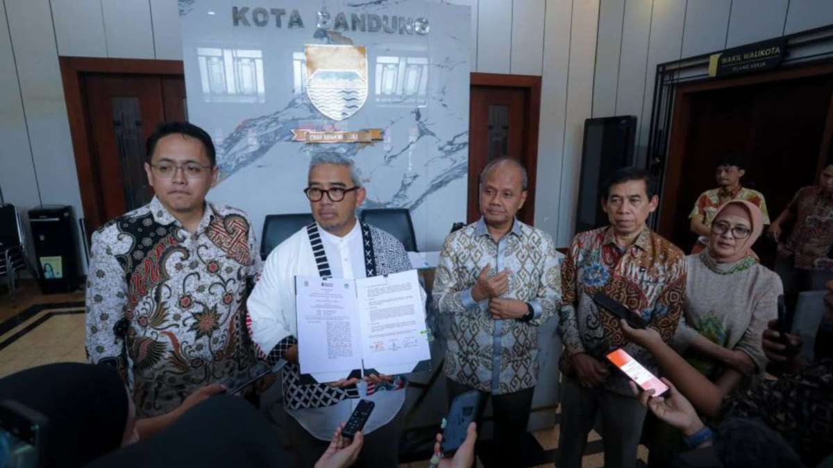Pemkot Bandung Bangun Fasilitas Pengolahan Sampah 300 Ton Per Hari Di Gedebage, Target Operasi Awal 2027