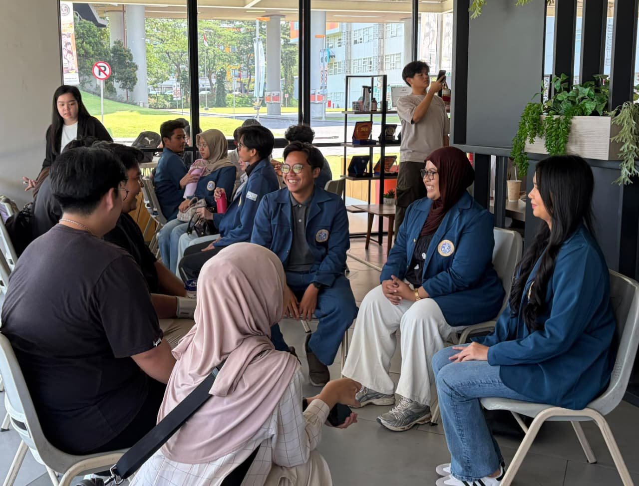 FEB UNAIR Dan Universitas Ciputra Perkuat Ekosistem Kewirausahaan Melalui Business Visit FEBpreneur x WEBS