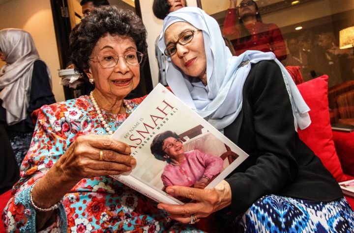 Tun Dr. Siti Hasmah, Istri Mantan PM Malaysia Tun Dr. Mahathir Mohamad, Berpulang Di Usia 100 Tahun